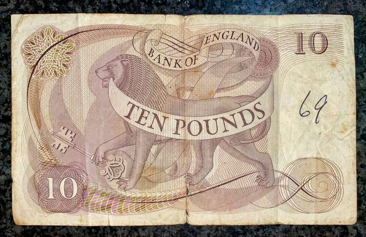 England 20 pounds 1966