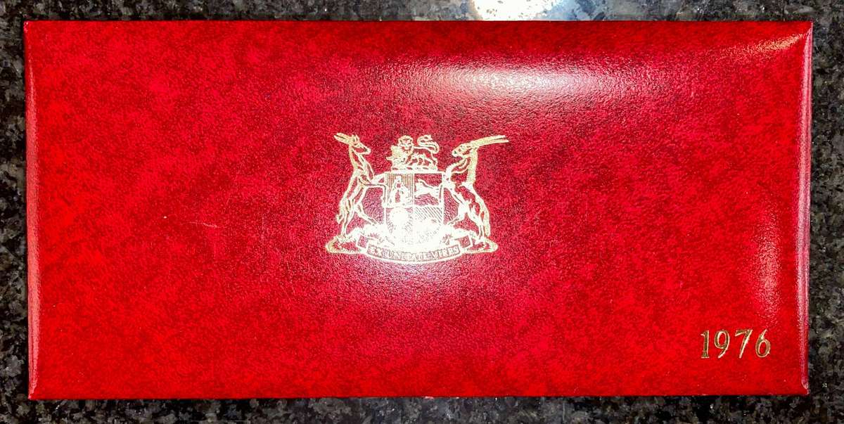 South Africa Proof set Silver R1 to 1/2 cent 1976 Red SA Mint box