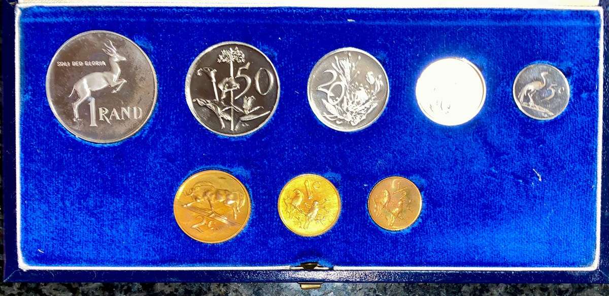 South Africa Proof set Silver R1 to 1/2 cent 1979 Blue SA Mint box