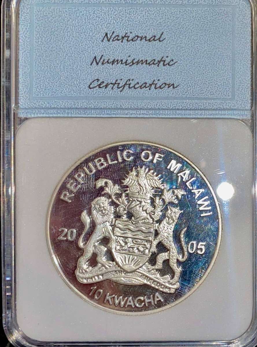 Malawi. Graded 10 kwacha - CHEVROTAIN 2005 Endangered Wildlife graded PR70-DCAM NNC