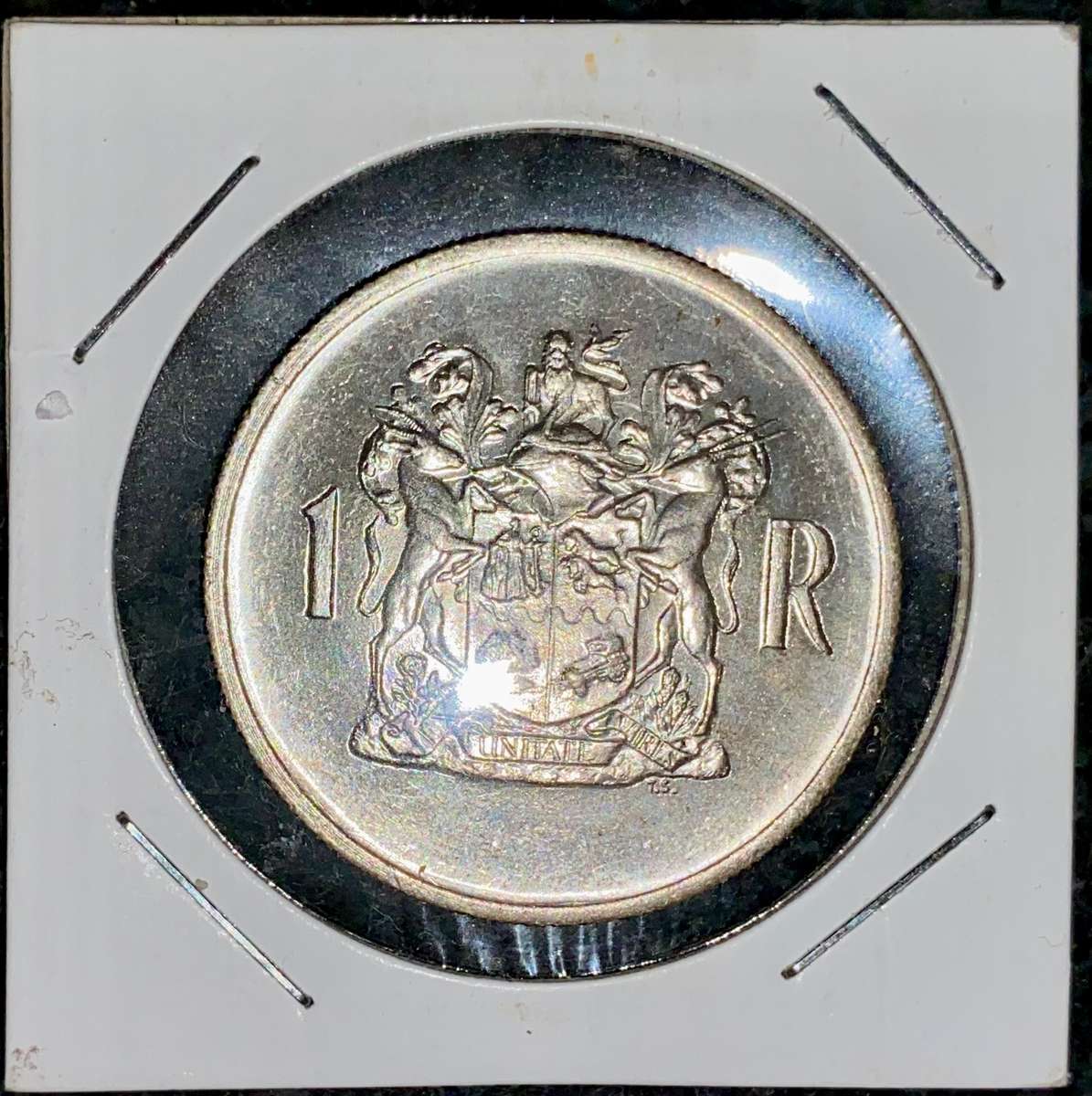 SOUTH AFRICA SILVER R1 --1969 ENGLISH GOOD CONDITION SILVER 80%