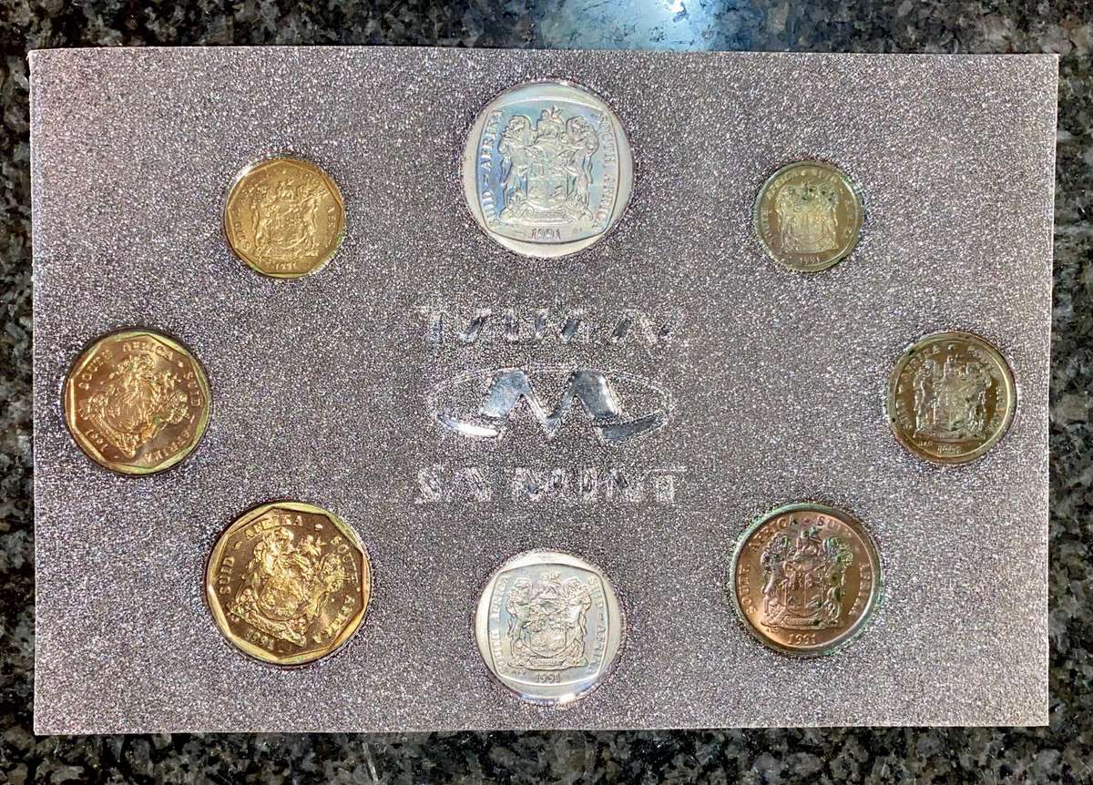South Africa. uncirculated coin set R2 to 1 cent 1991 still sealed from sa mint