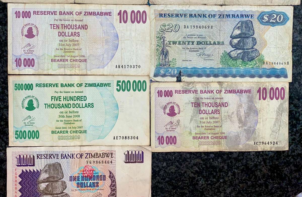 INTERNATIONAL LOT GERMANY - ZIMBABWE (1 BID TAKES ALL )