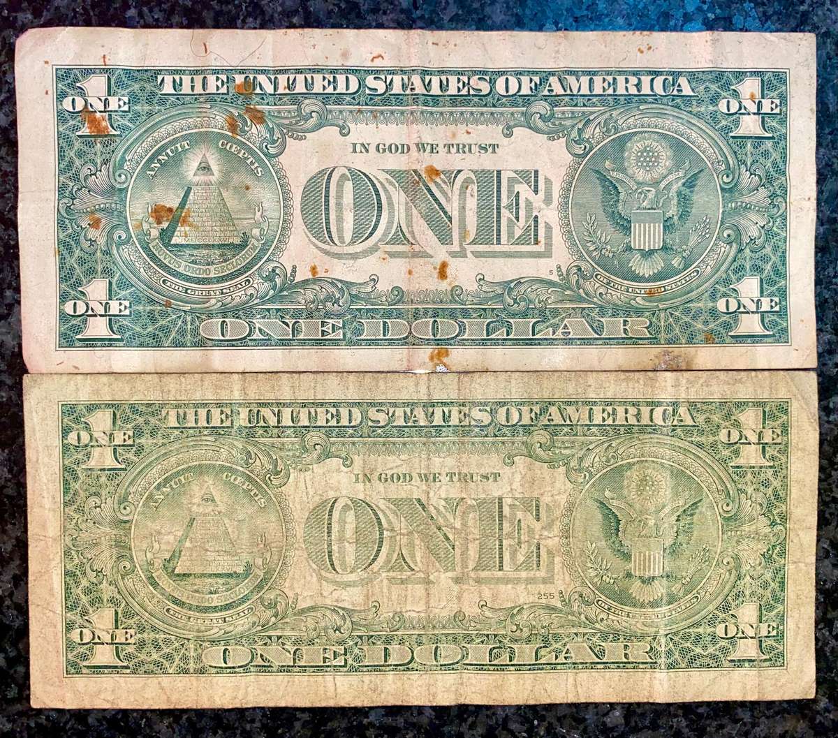 USA Error 1 dollar - C & G - top one is off center (1 bid takes all)
