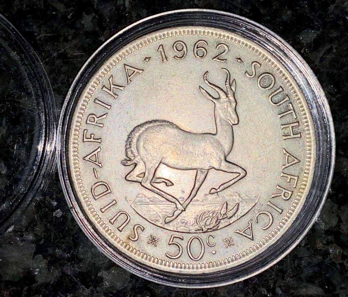 South Africa. silver 50 cent 1962 low mintage 24378 good condition in capsule