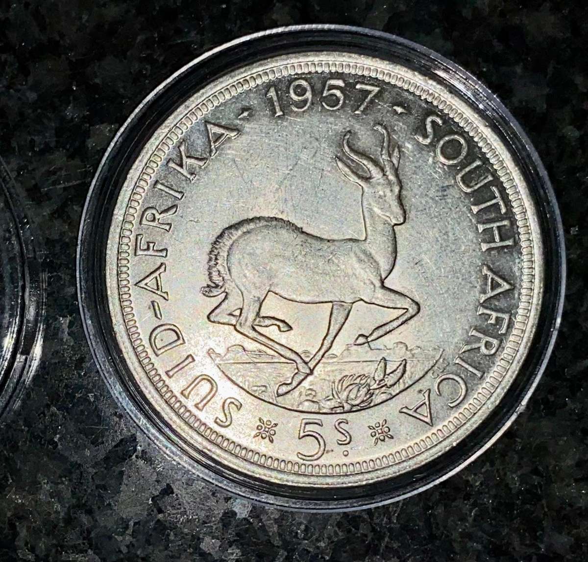 SA Union silver 5 shillings 1957 good condition in capsule