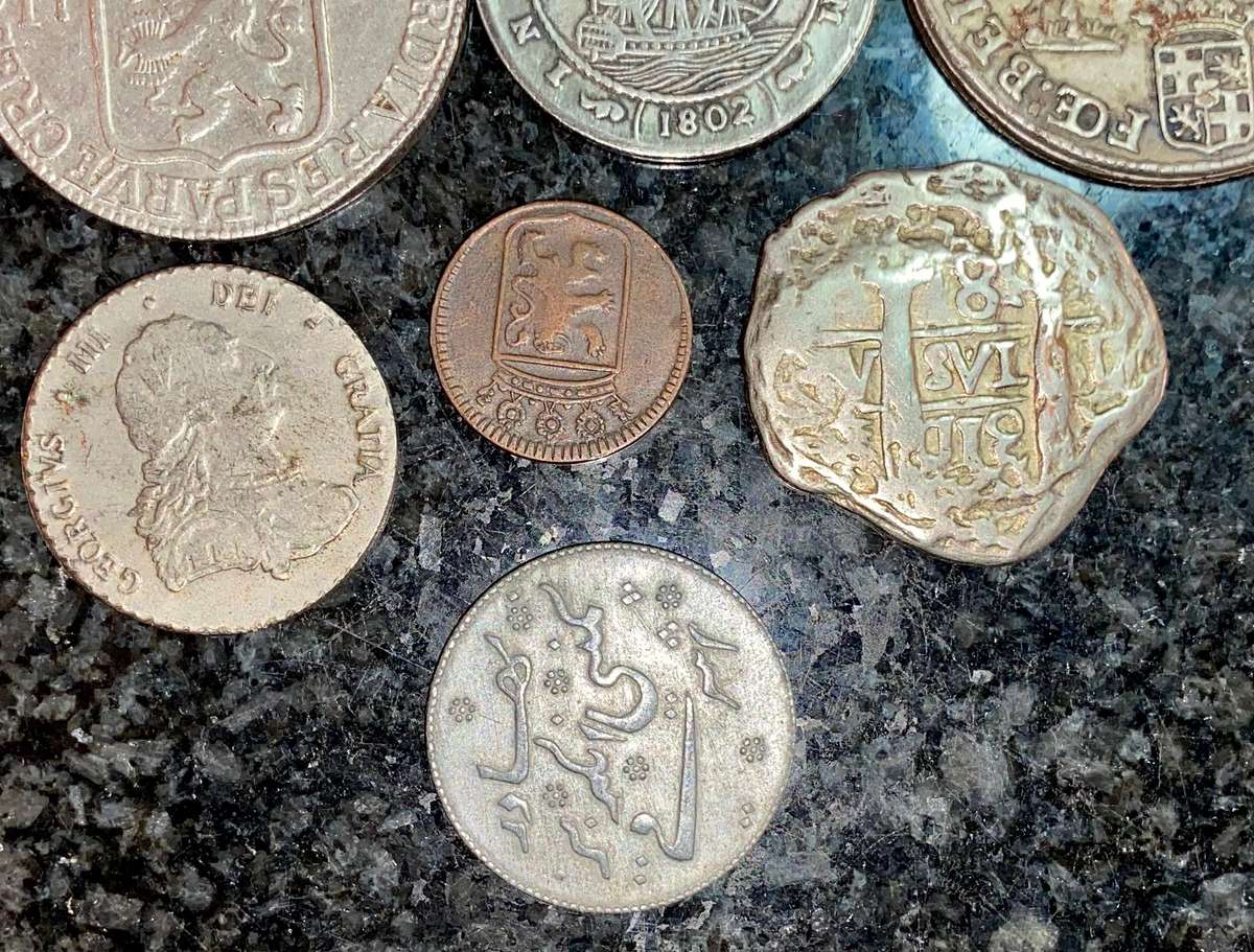 Van Riebeeck Replica Set (1 bid takes all)