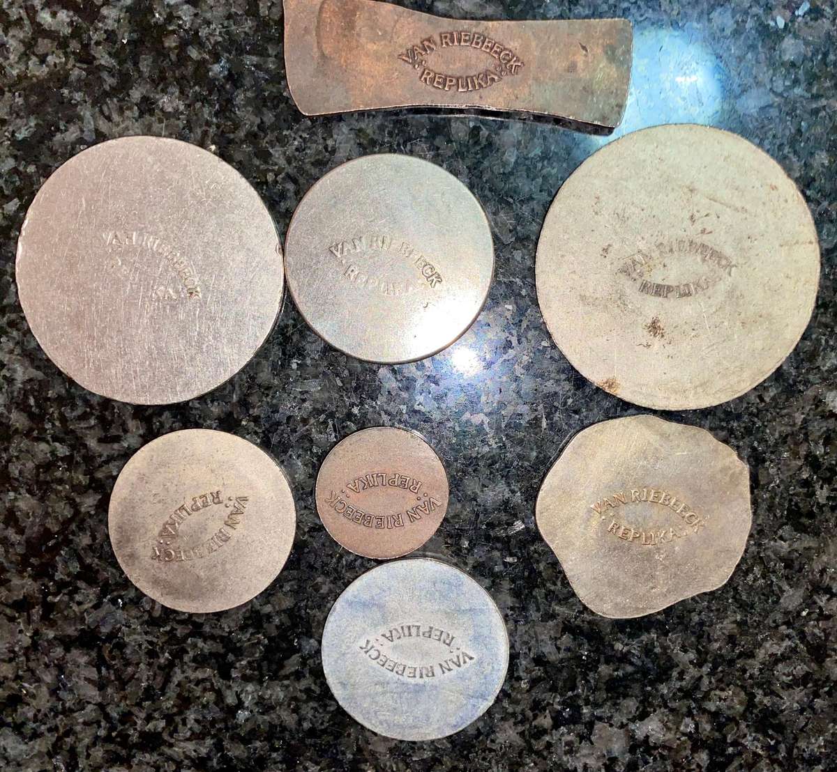 Van Riebeeck Replica Set (1 bid takes all)