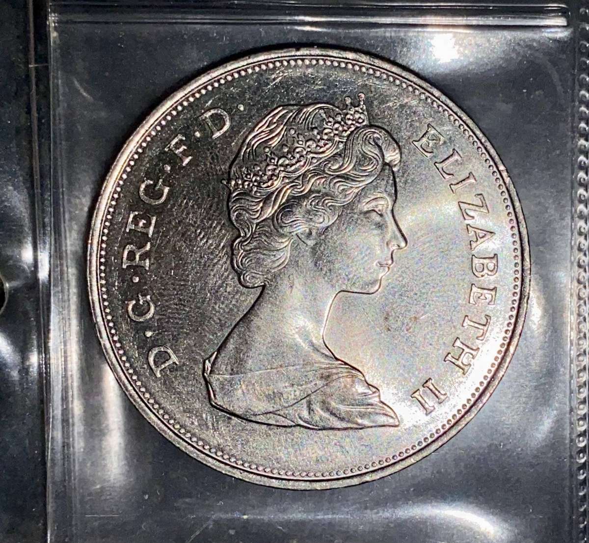 Great Britain Collection - Commemorative Crowns 1977-1980-1981 in coin folder - lot 5