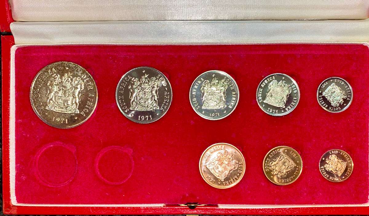 SOUTH AFRICA PROOF SET SILVER R1 TO 1/2 CENT -- 1971 -- IN RED SA MINT BOX