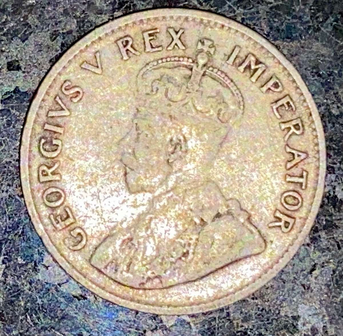 S A UNION SILVER 3D THREEPENCE TICKEY --1933 --