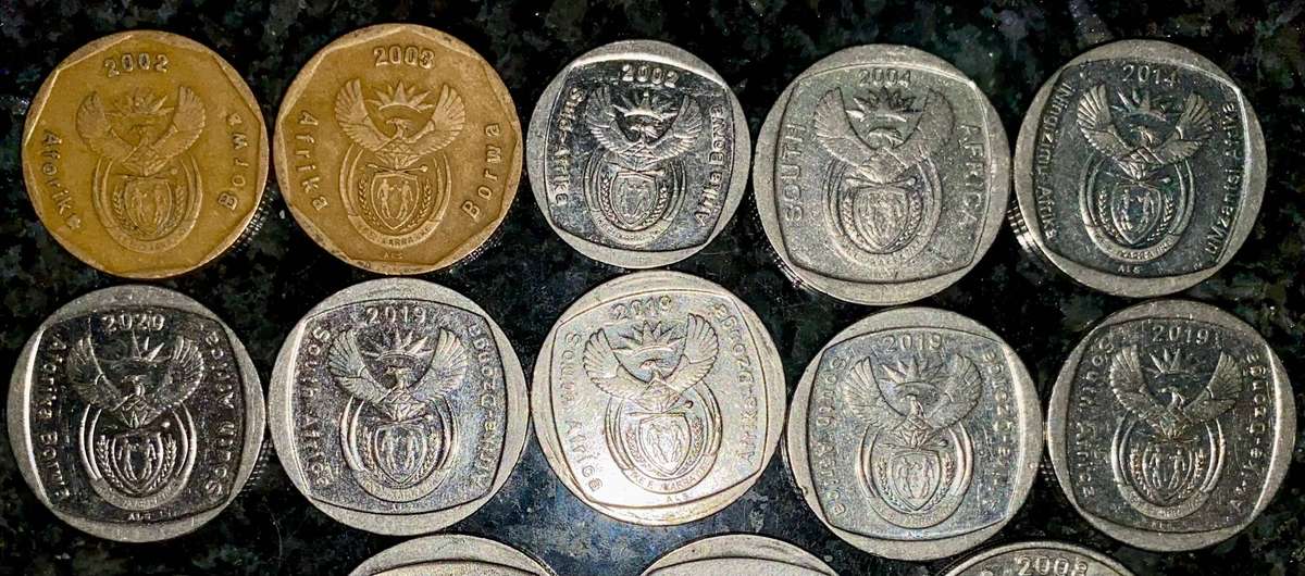 COMPLETE SET OF ALL SOUTH AFRICAN COMMEMORATIVE COINS 1994 TO 2021 - 50 CENT TO R5 GOOD CONDITION