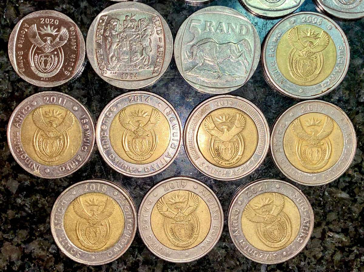 COMPLETE SET OF ALL SOUTH AFRICAN COMMEMORATIVE COINS 1994 TO 2021 - 50 CENT TO R5 GOOD CONDITION