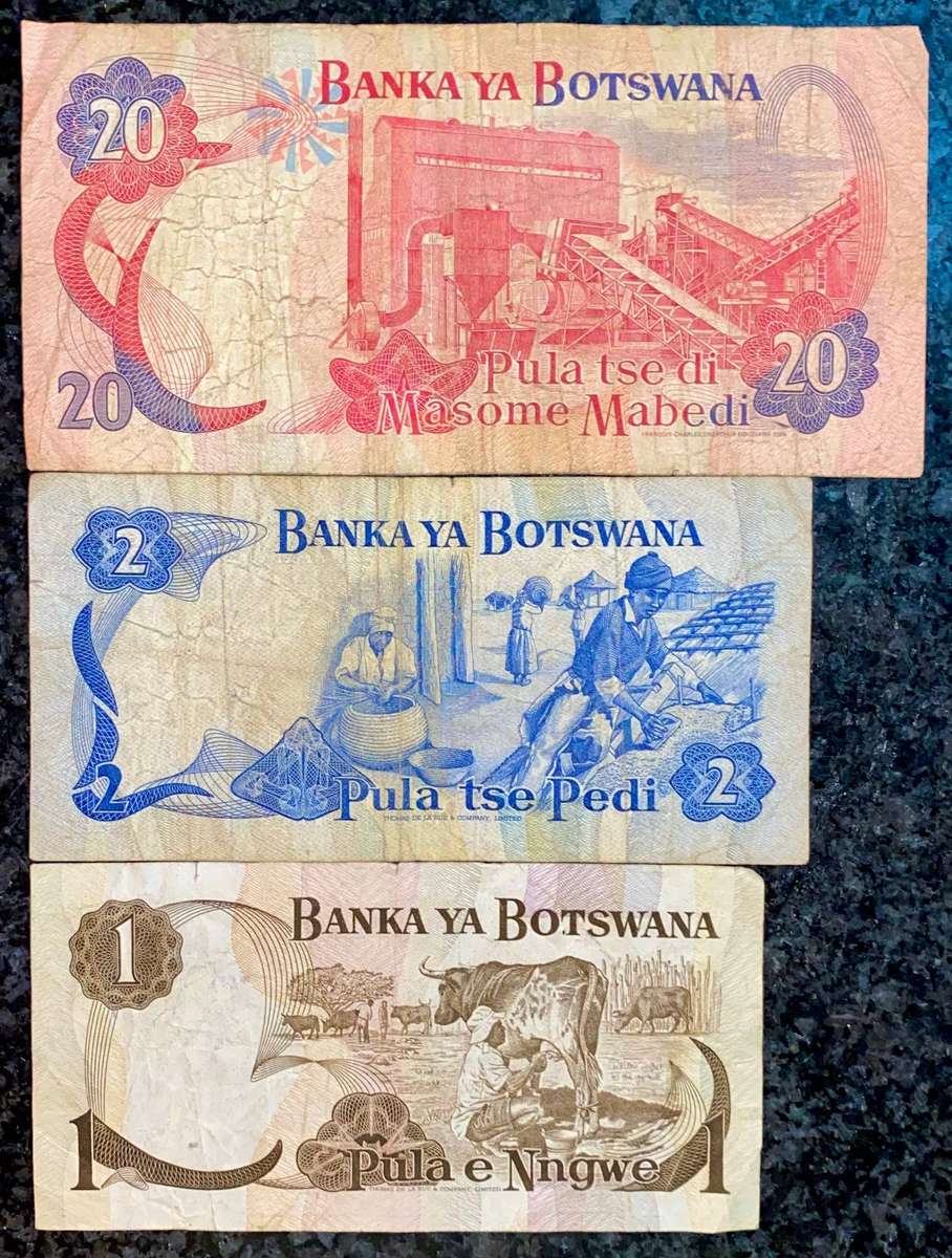 Botswana Set 20 pula to 1 pula (1 bid takes all)