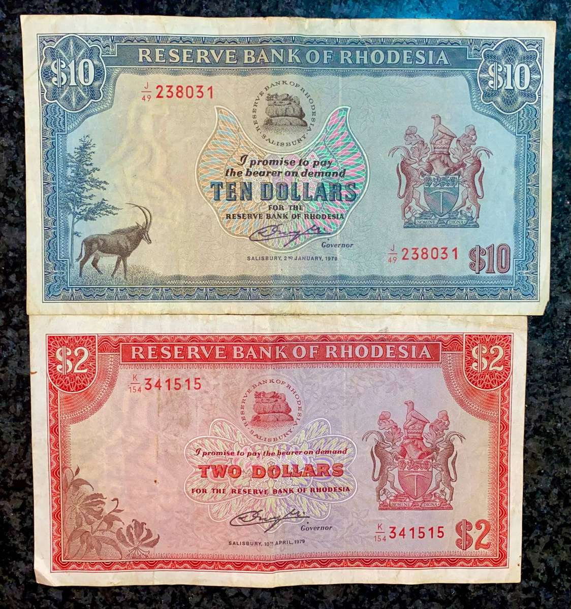 Rhodesia Set 10 dollars & 2 dollars 1979 (1 bid takes all)