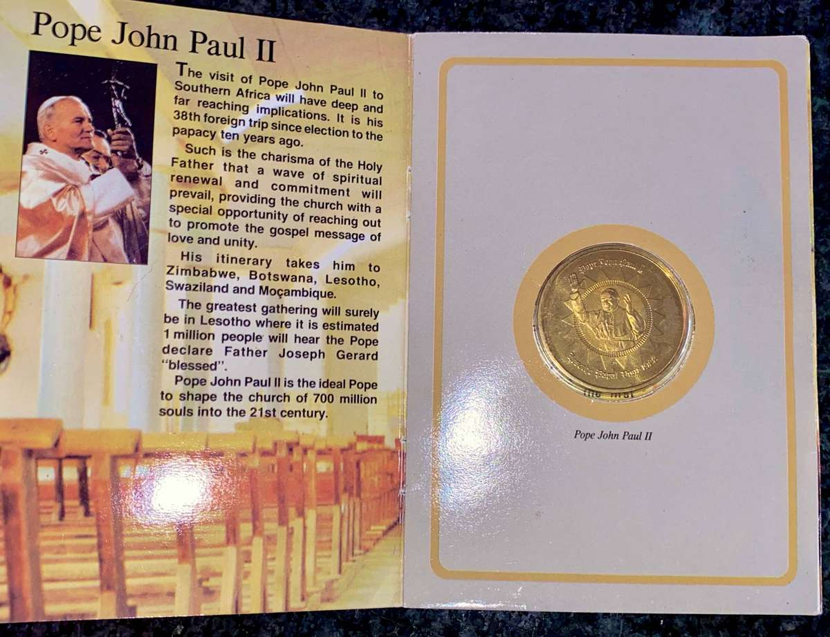Pope John Paul ll commemorative medallion 15-09-1988 in original folder
