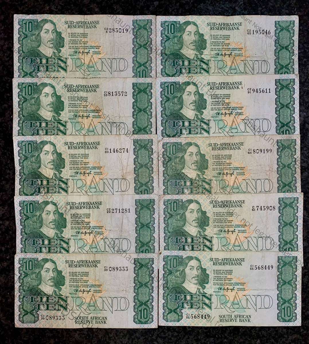 Tw De Jongh. R10 Van Riebeeck wtm 4th issue 1978 (1 bid takes all 10 notes)