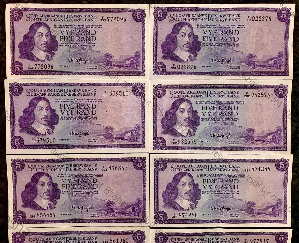 Tw De Jongh. R5 Van Riebeeck wtm 3rd issue 1975 (bid per note) good condition