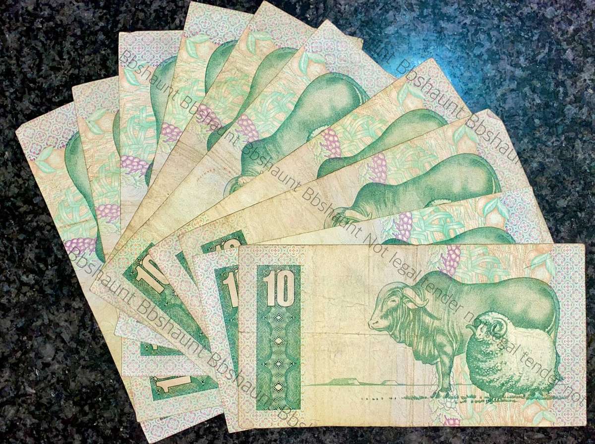 Tw De Jongh. R10 Van Riebeeck wtm 4th issue 1978 (1 bid takes all 10 notes)