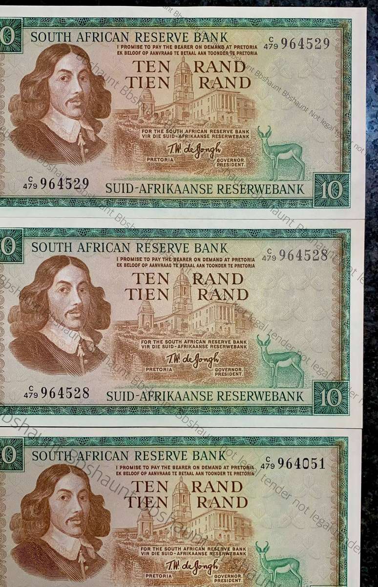 Tw De Jongh. R10 in sequence C479 /964528-529 & 051- 3rd issue 1975 UNC (1 bid takes al
