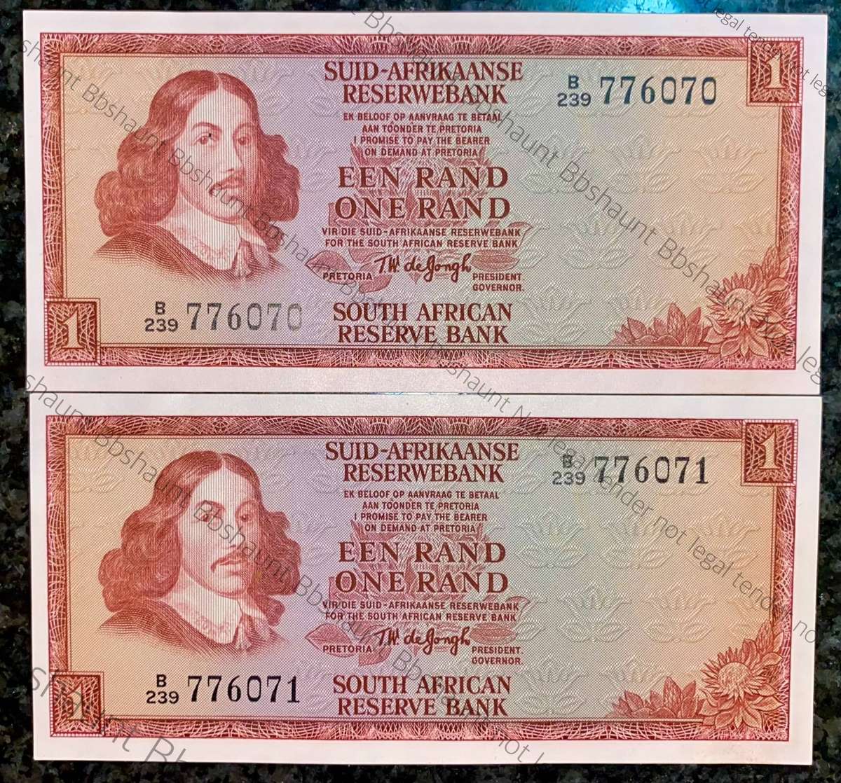 TW De Jongh. R1 in sequence B239 /776071-070 unc 2nd issue 1973 (1 bid takes all)