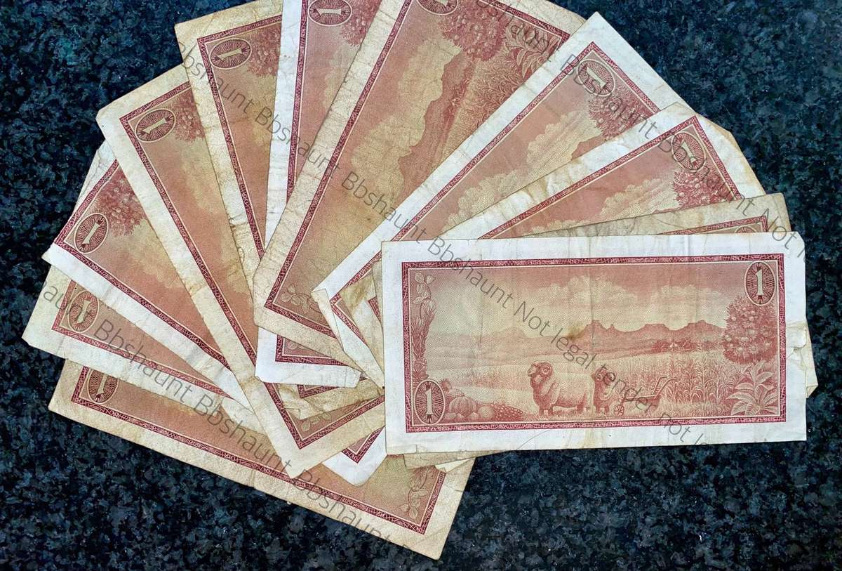 Tw De Jongh. R1 A series 1967/72 (1 bid takes all 10)