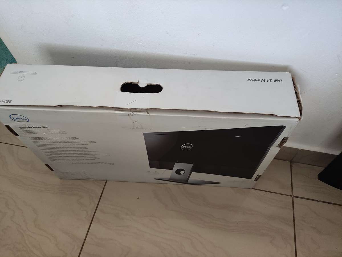 Samsung 27-Inch FHD IPS Flat Monitor