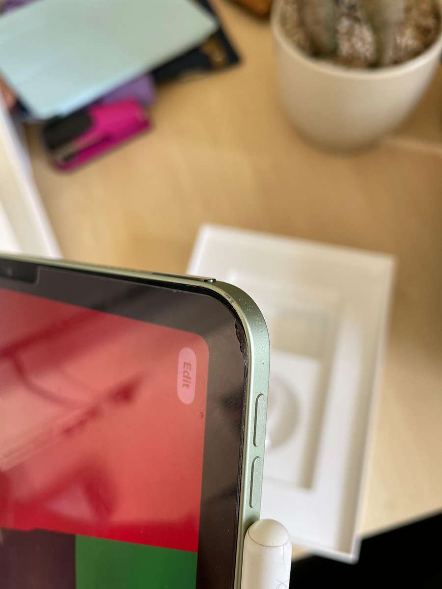 iPad Air (10.9-inch, 2020, 4th Generation) 64GB Wi-Fi + Pencil