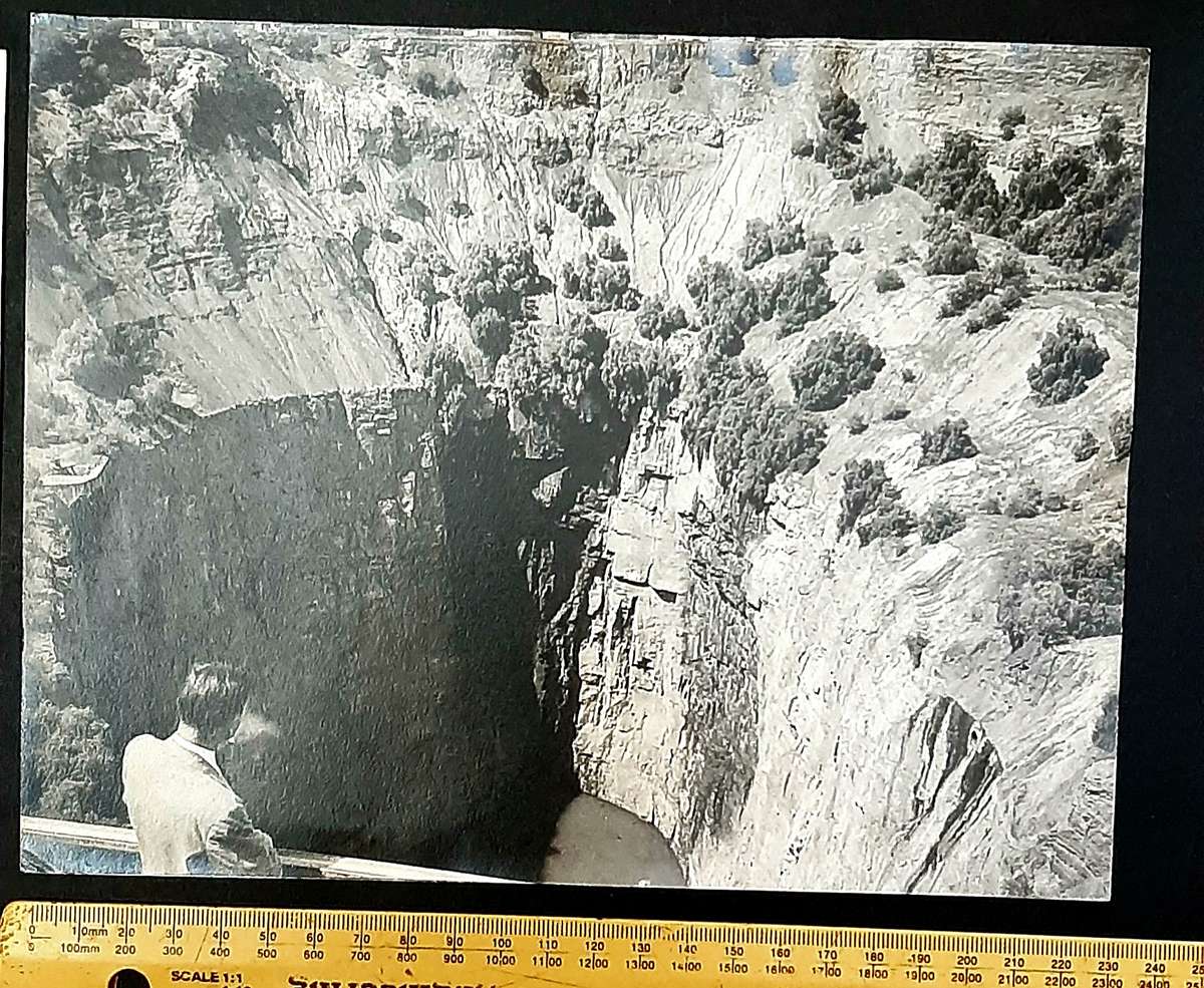 **RARE: 1947 Royal Visit to South Africa Official Photograph Lot #1 (SA Railways).**