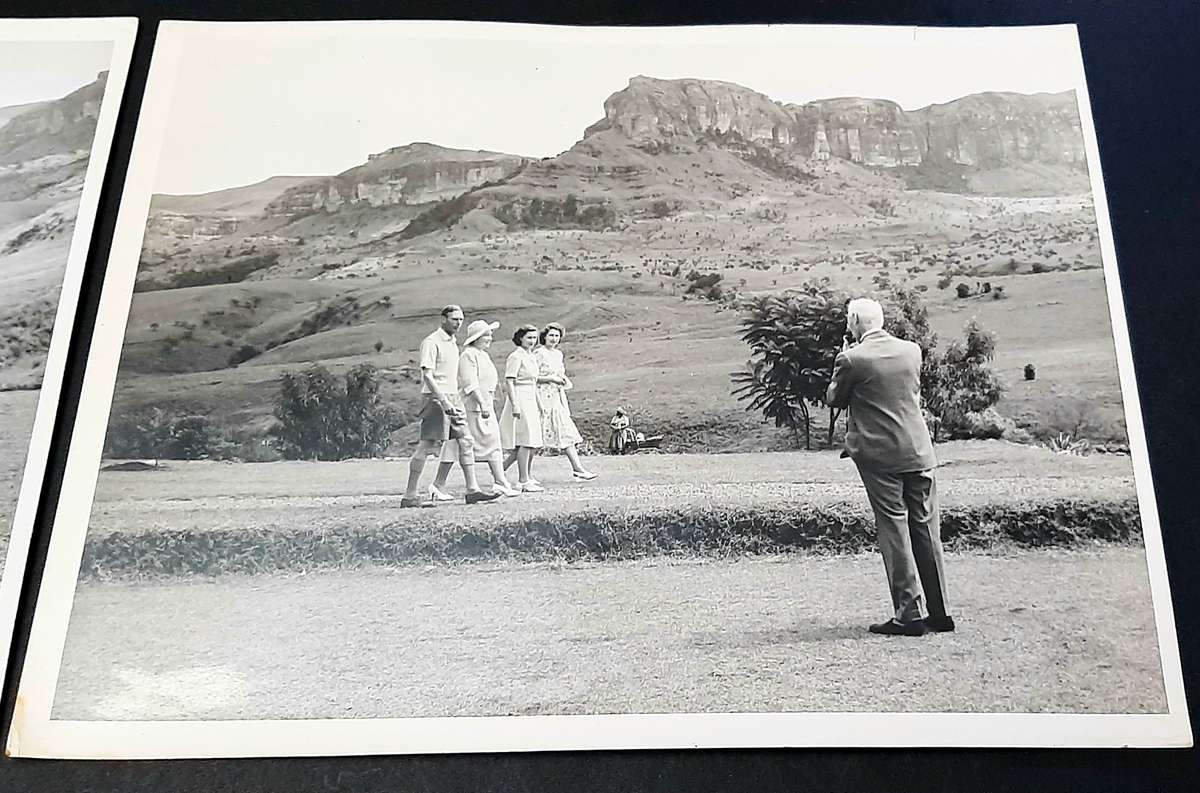 ** RARE: 1947 Royal Visit to South Africa Official Photograph Lot #3 **