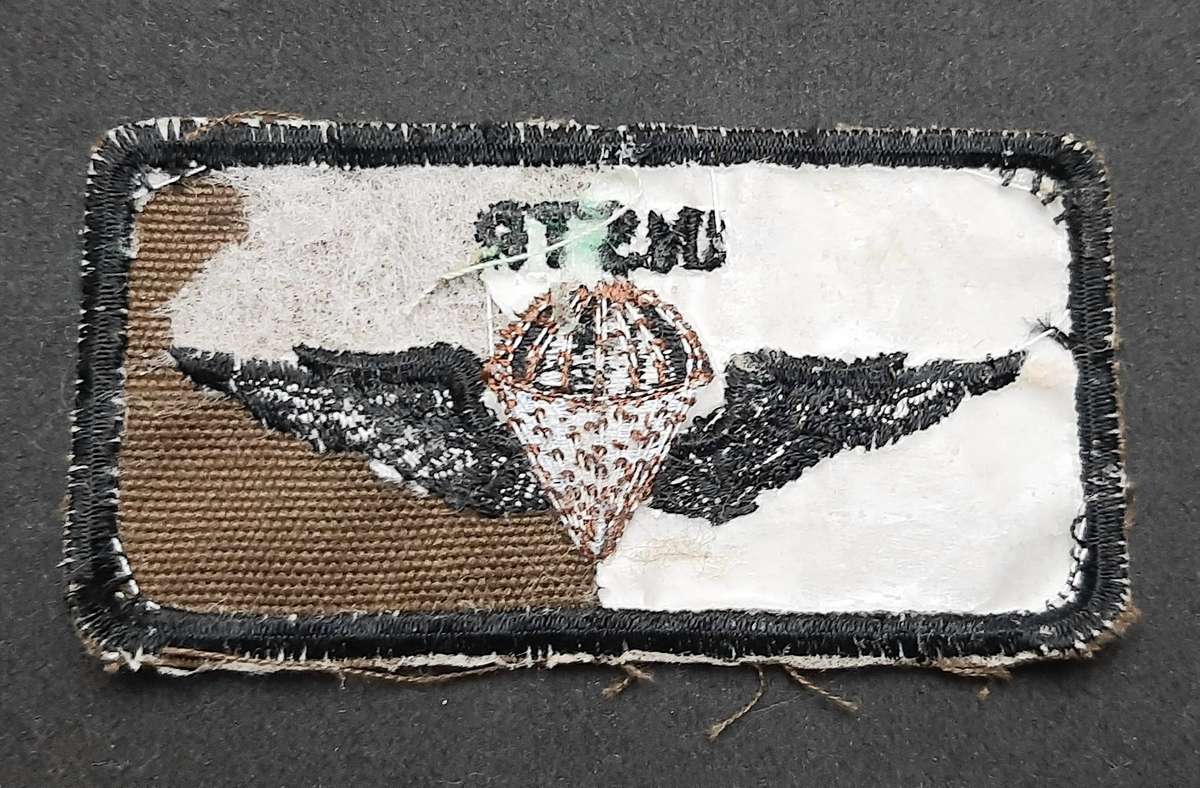 **Border War: 1980s SWATF Nutria Parachute Instructor Qualification Badge *