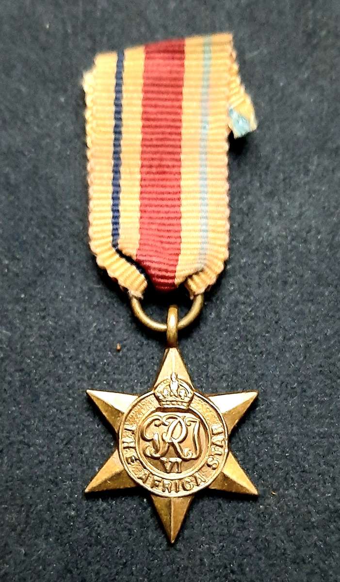 **WW2 UDF: Africa Star Miniature Medal w/ Ribbon (SA Issue).**