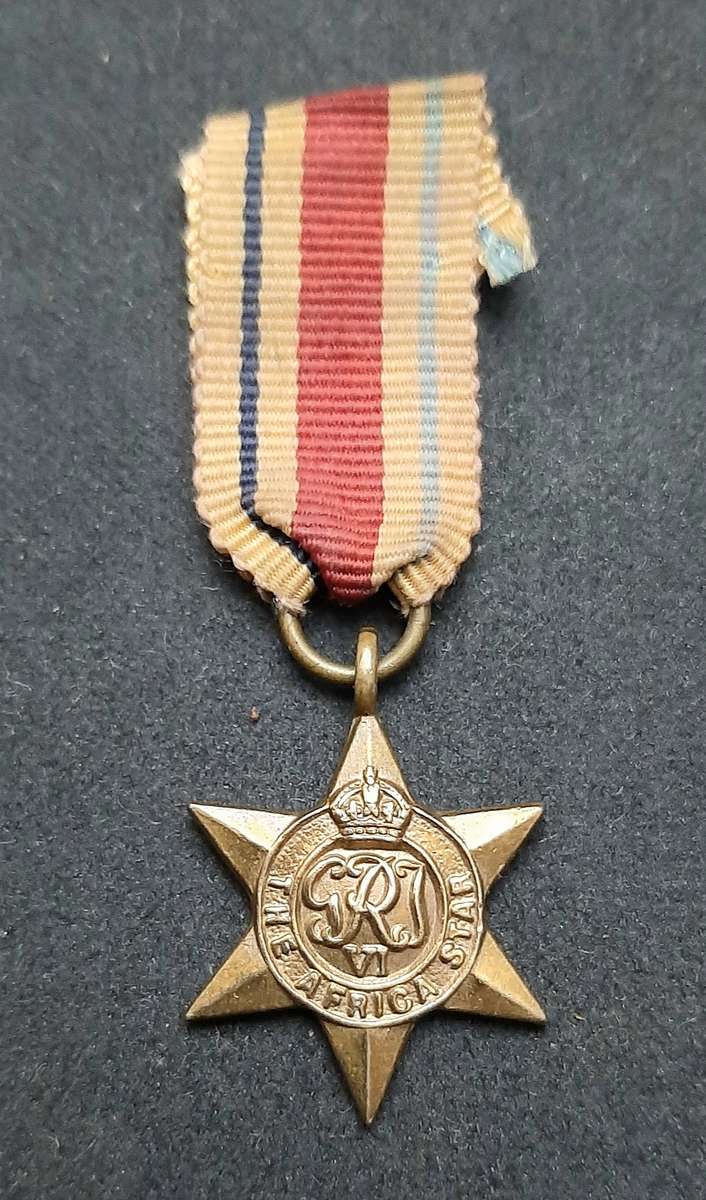 **WW2 UDF: Africa Star Miniature Medal w/ Ribbon (SA Issue).**
