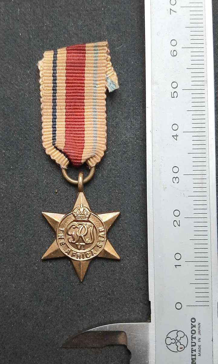**WW2 UDF: Africa Star Miniature Medal w/ Ribbon (SA Issue).**