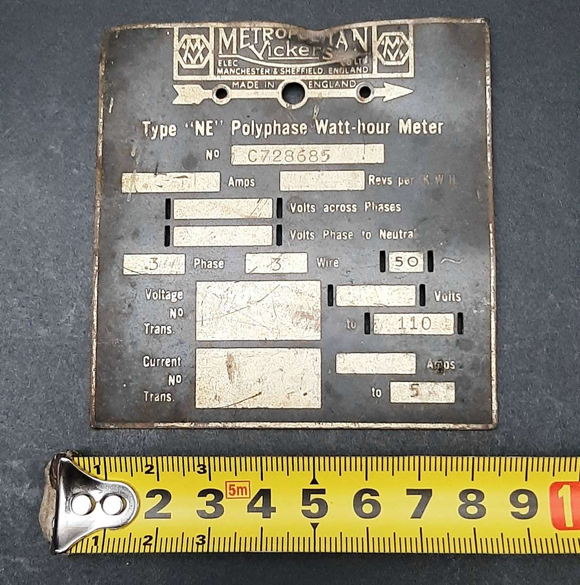 ** Early 20th Century: Metropolitan-Vickers Type 'NE' Watt-hour Meter Brass Plate (9cm x7cm)**