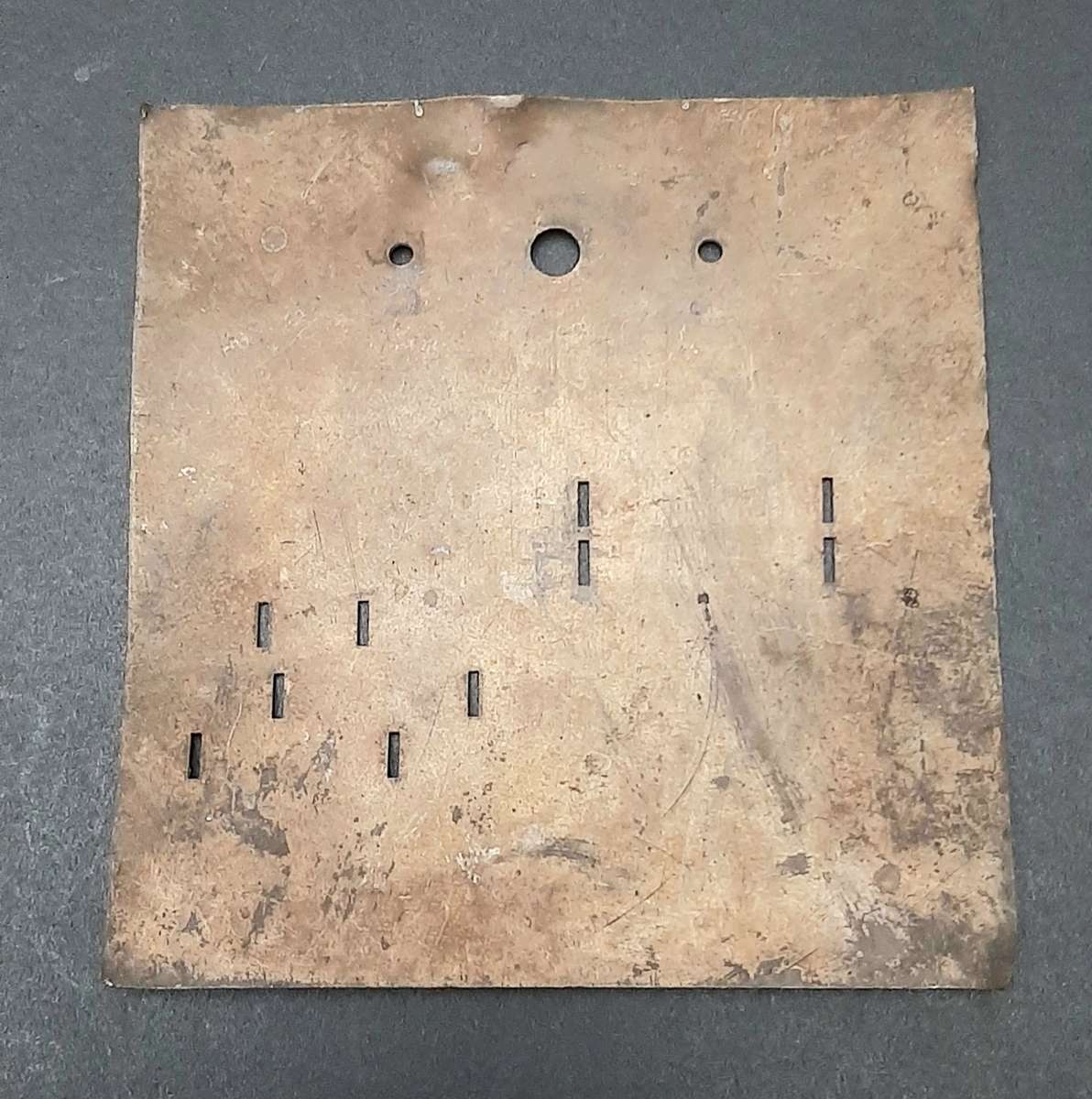 ** Early 20th Century: Metropolitan-Vickers Type 'NE' Watt-hour Meter Brass Plate (9cm x7cm)**