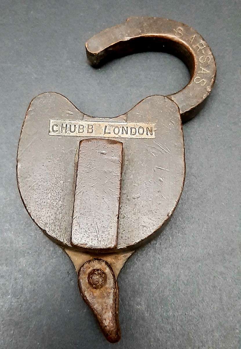 **RARE: 1960s SA Railways Brass Lever Padlock (Chubb, London) NO KEY ***