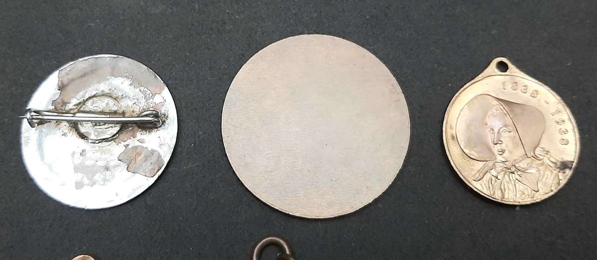 **LOT Mid-20th Century: South Africa Voortrekker Commemorative Medallions & Tokens x6 **