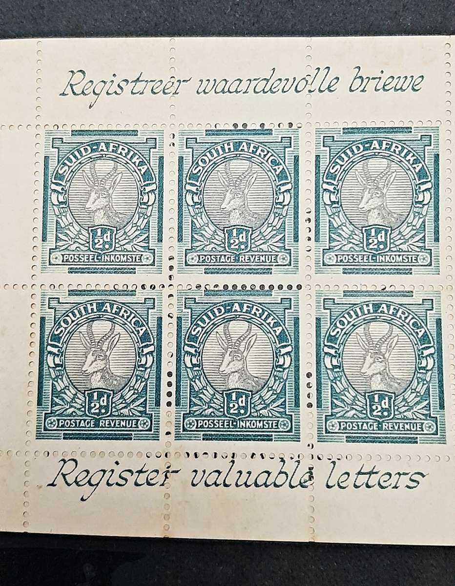 1930-1940 Union of South Africa: Stamp Booklet 36 x Revenue Stamps (UNUSED).