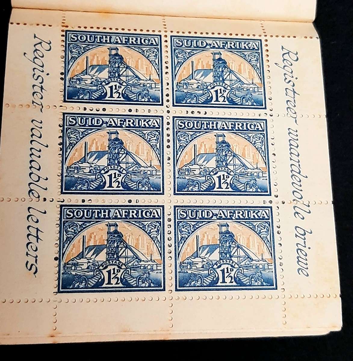 1930-1940 Union of South Africa: Stamp Booklet 36 x Revenue Stamps (UNUSED).