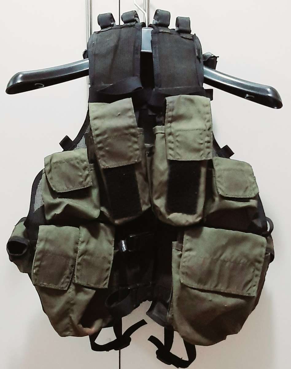 **RARE: 1990s Special Task Force (STF) Olive Green Patt.83 Battlejacket (USED)**