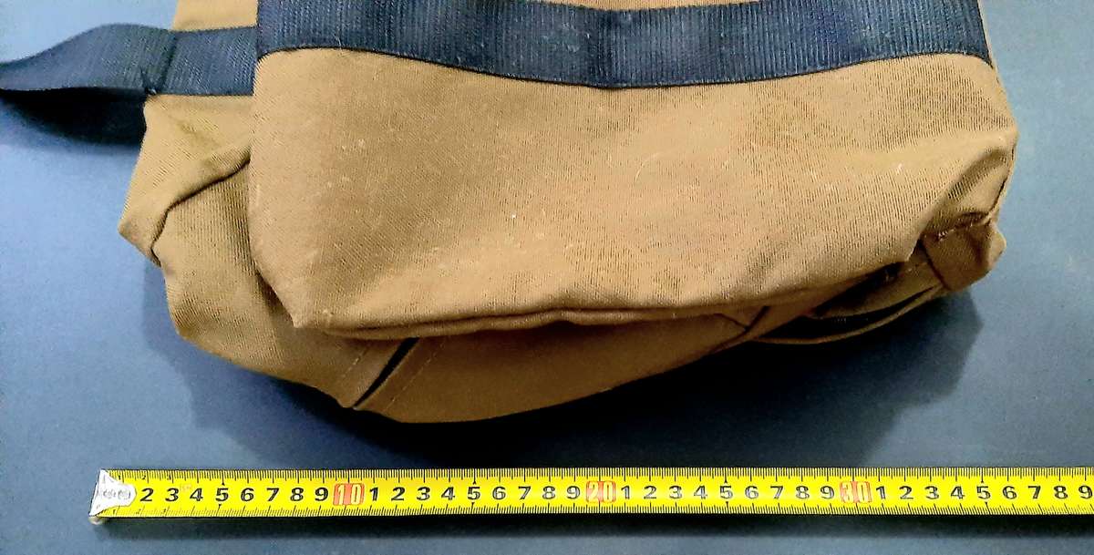 **Border War : 1980s SADF Large Nutria 1 S.A.I. Kit Bag w/ Unit Insignia (48 x 34 x 40cm)**