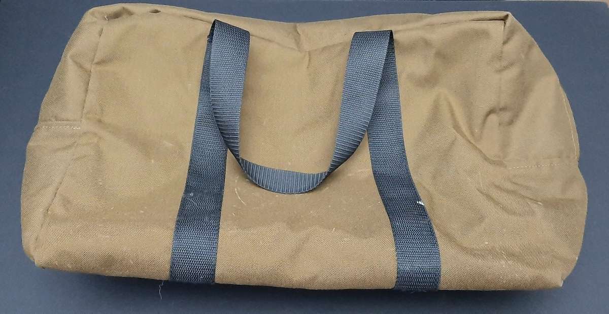 **Border War : 1980s SADF Large Nutria 1 S.A.I. Kit Bag w/ Unit Insignia (48 x 34 x 40cm)**