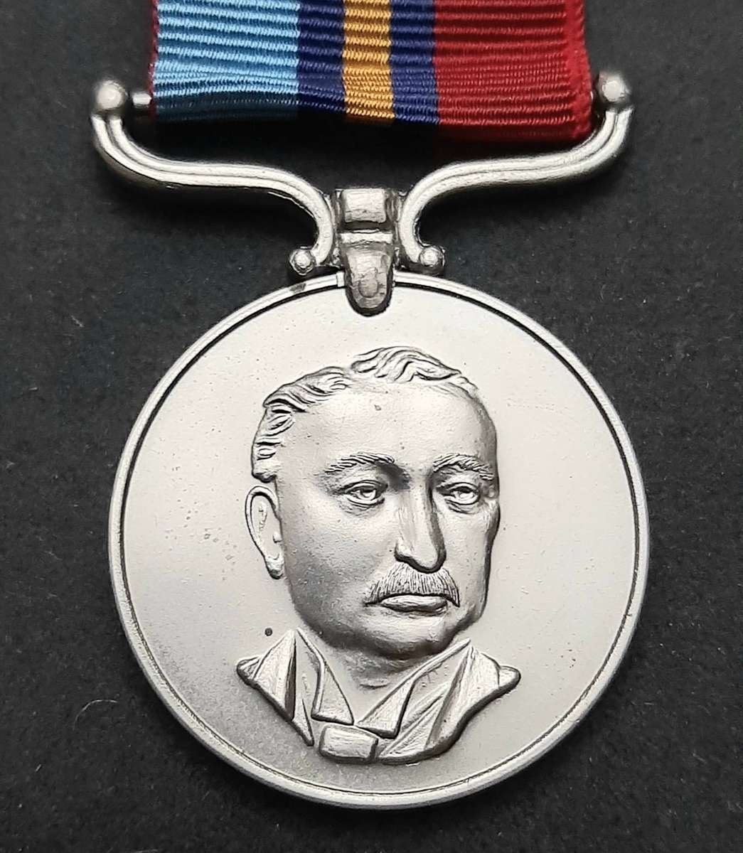 **Rhodesian Bush War: BSAP Issue General Service Medal w/ Ribbon ( Field Reserve) .**