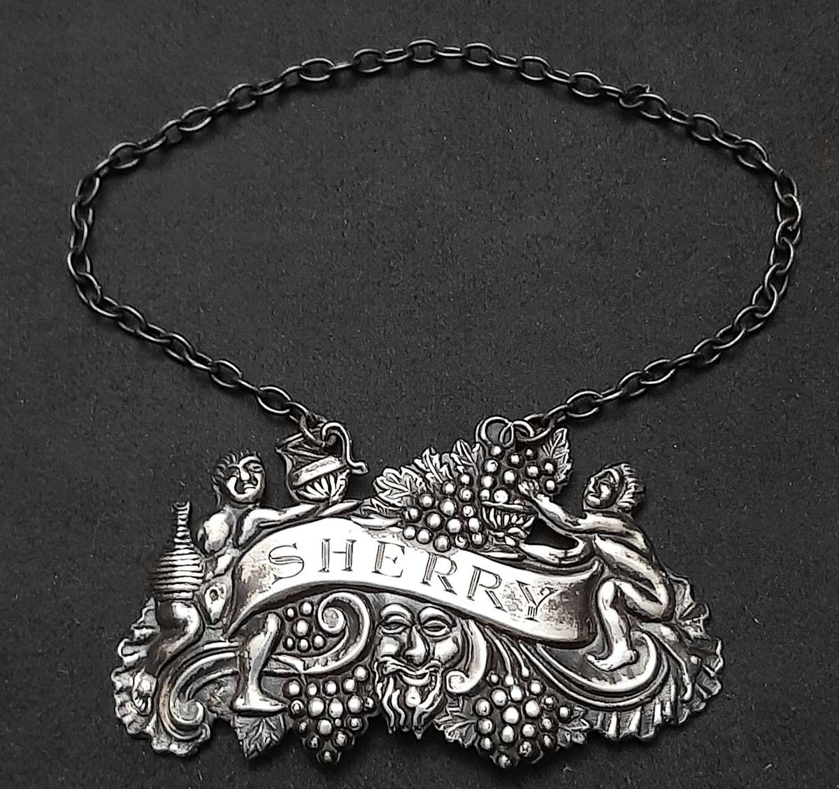 STUNNING: .925 Silver English 'Dionysian' Sherry Decanter Collar (11.77g).