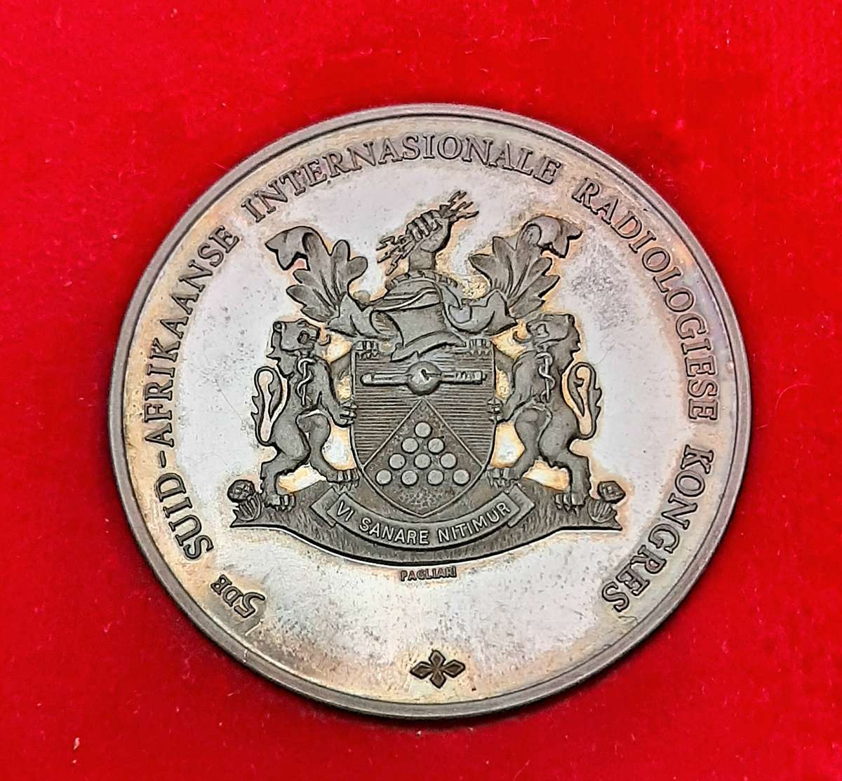 RARE: (XF+)  1982 SA 5th Intl. Radiological Congress .925 Silver Medallion w/ Case (29.18 gram).