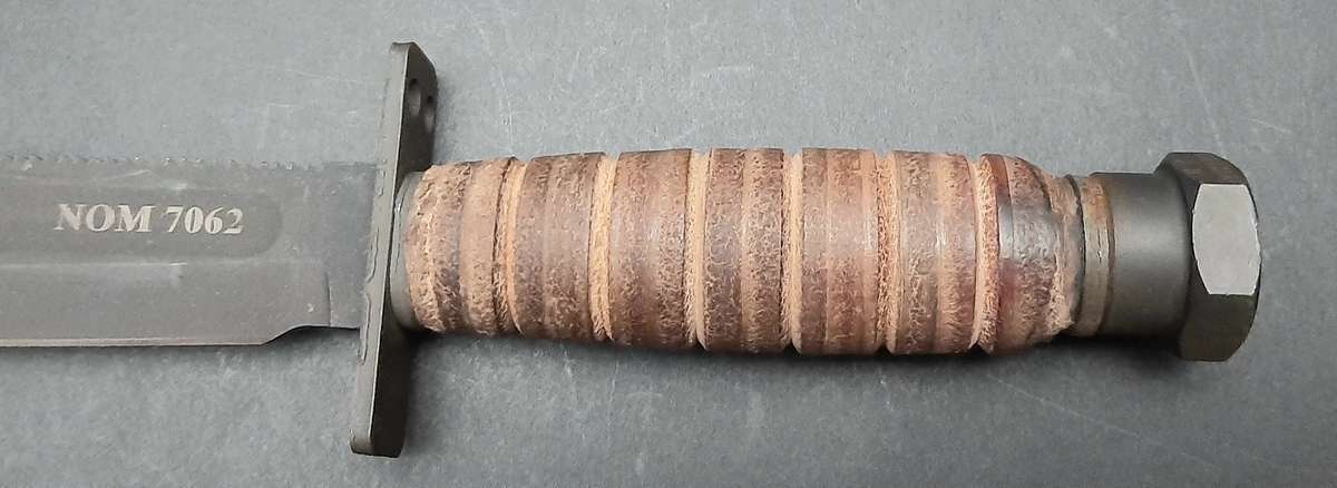 Border War 1980s : SADF 44 Parachute Brigade Private Purchase Ontario 3-11 Survival Knife w/ Sheath