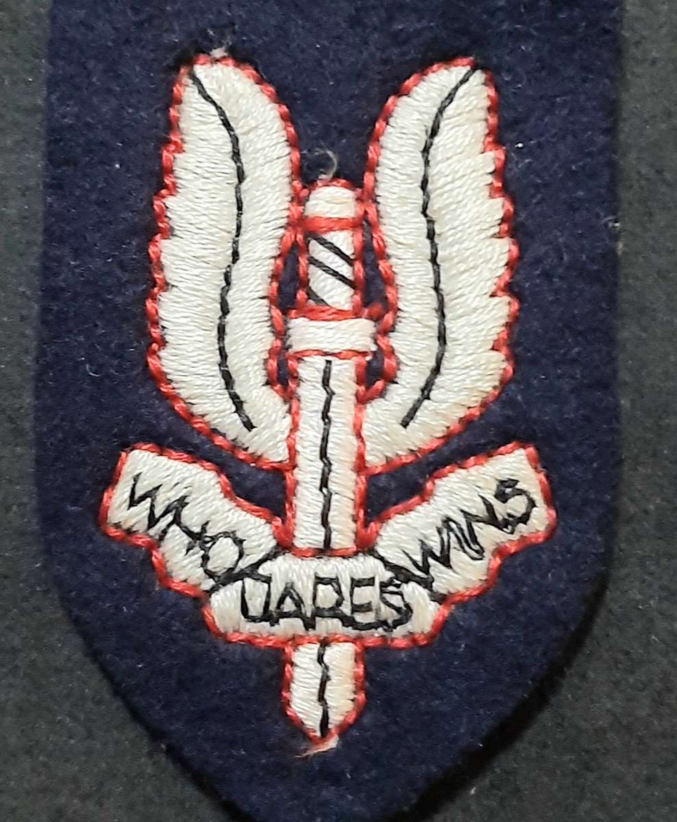 RARE: 1980s/1990s British S.A.S Embroidered Unit Beret Badge.