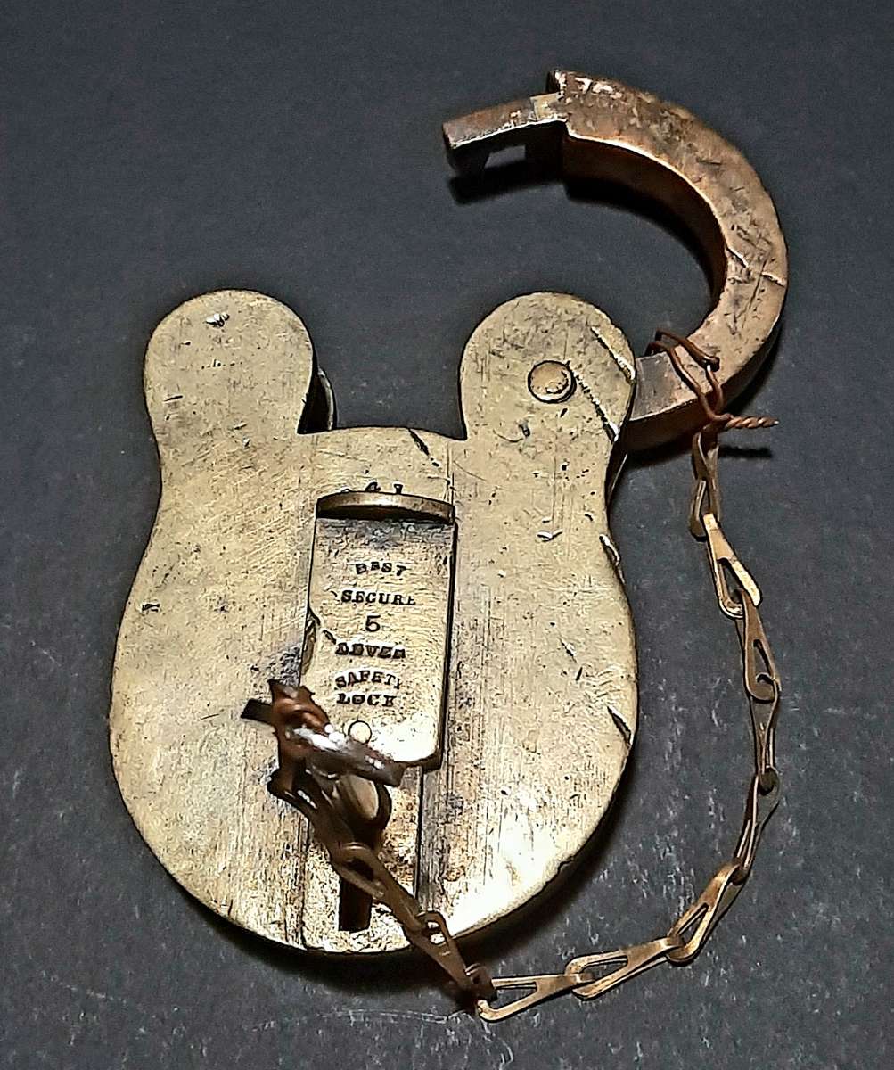 RARE: Boer War - Cape Gov. Railways Brass 5-Lever Padlock w/ Key & Lanyard (V&R. Birm.)