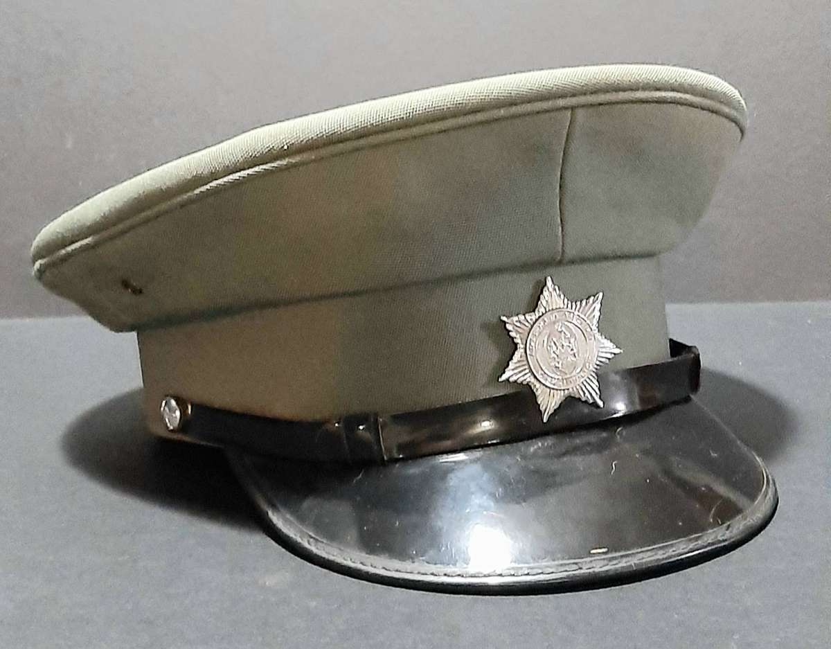 RARE: 1980s Ciskei 'Homeland' Police Service Dress Cap w/ Insignia (55)